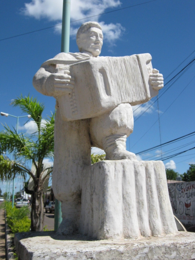 Statue to chamamé music. Santuario de Gauchito Gil, Pay Ubre. photo © Lorraine Caputo